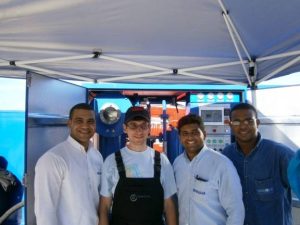 El personal de GlobeCore realizó una visita a la República Dominicana con el fin de implementar una unidad móvil para la purificación de petróleo